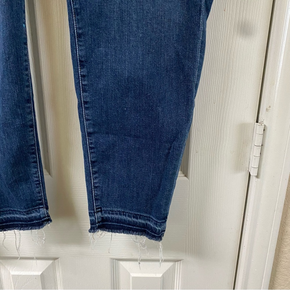 Good American GOOD LEGS SKINNY JEANS Women's Size 22 Blue Denim Fray Hem Jeans - Picture 6 of 14